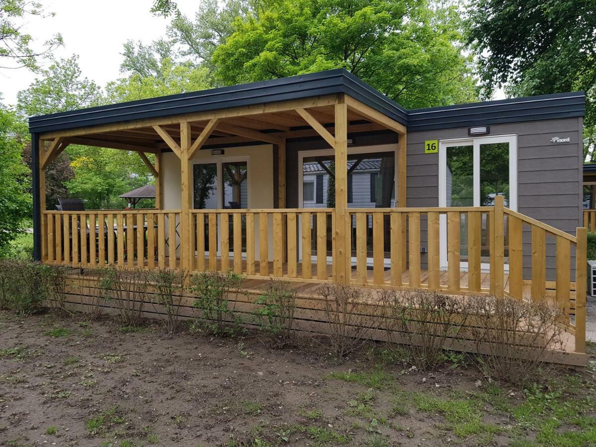 Donaupark Camping Tulln Tulln An Der Donau Exterior foto